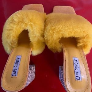 New Cape Robbin yellow fur heels